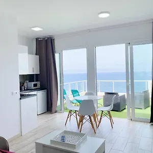 Homeforguest The Cliff House Gran Canaria With Sea Views Сasa de vacaciones